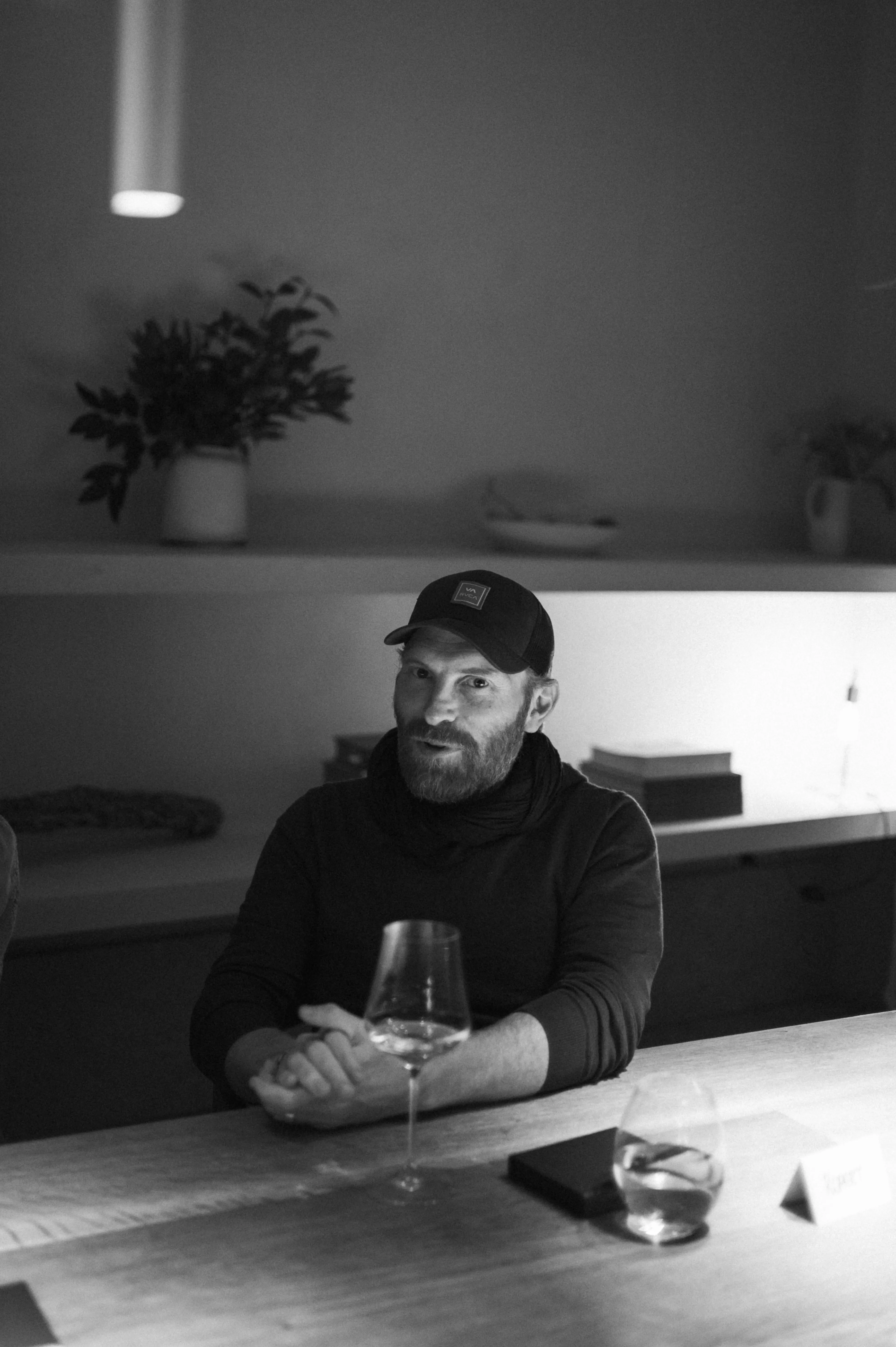 Rupert Barksfield in conversation at a table in Cascais